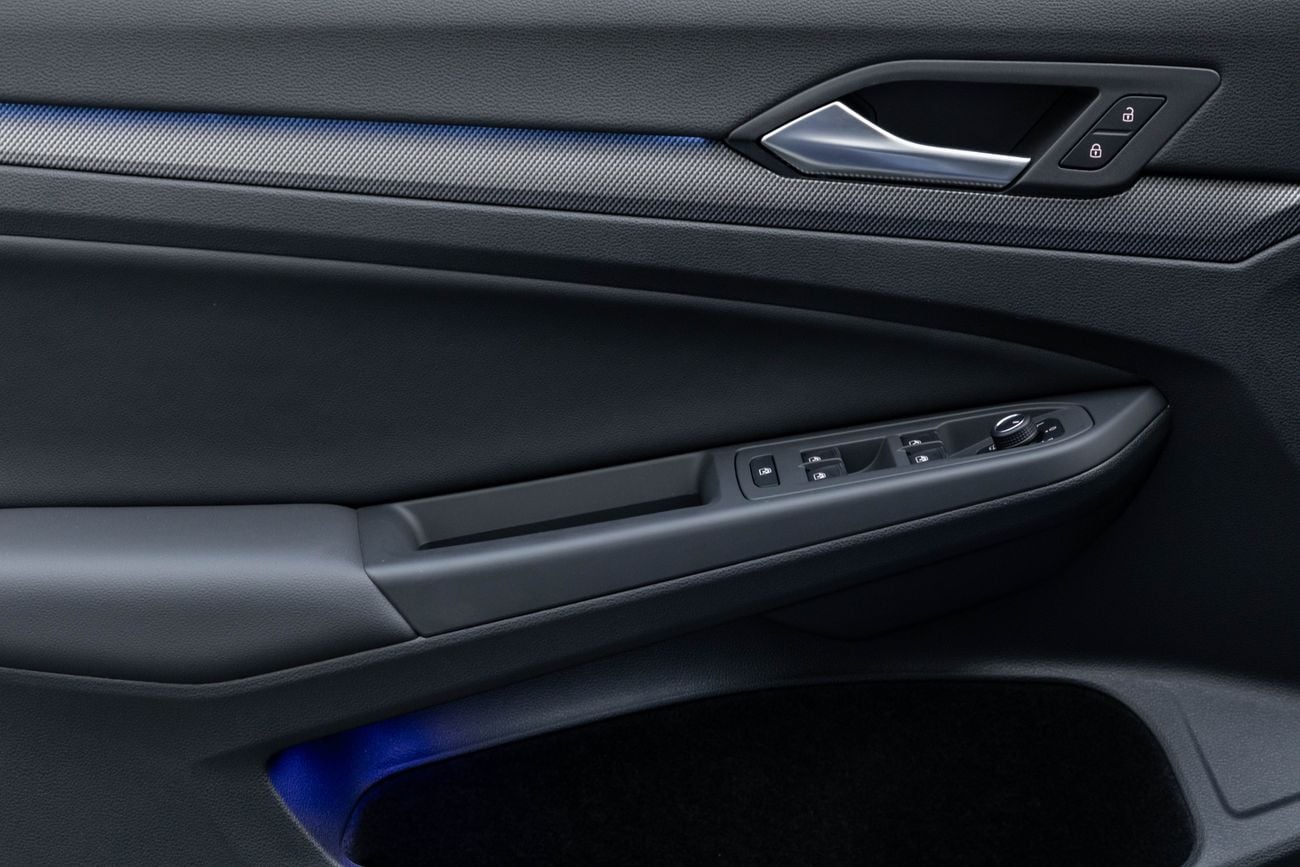 فولكس واجن T4 آخر Golf R Topline | 4,407 P.M | 0% Downpayment | VW Warranty&Service!