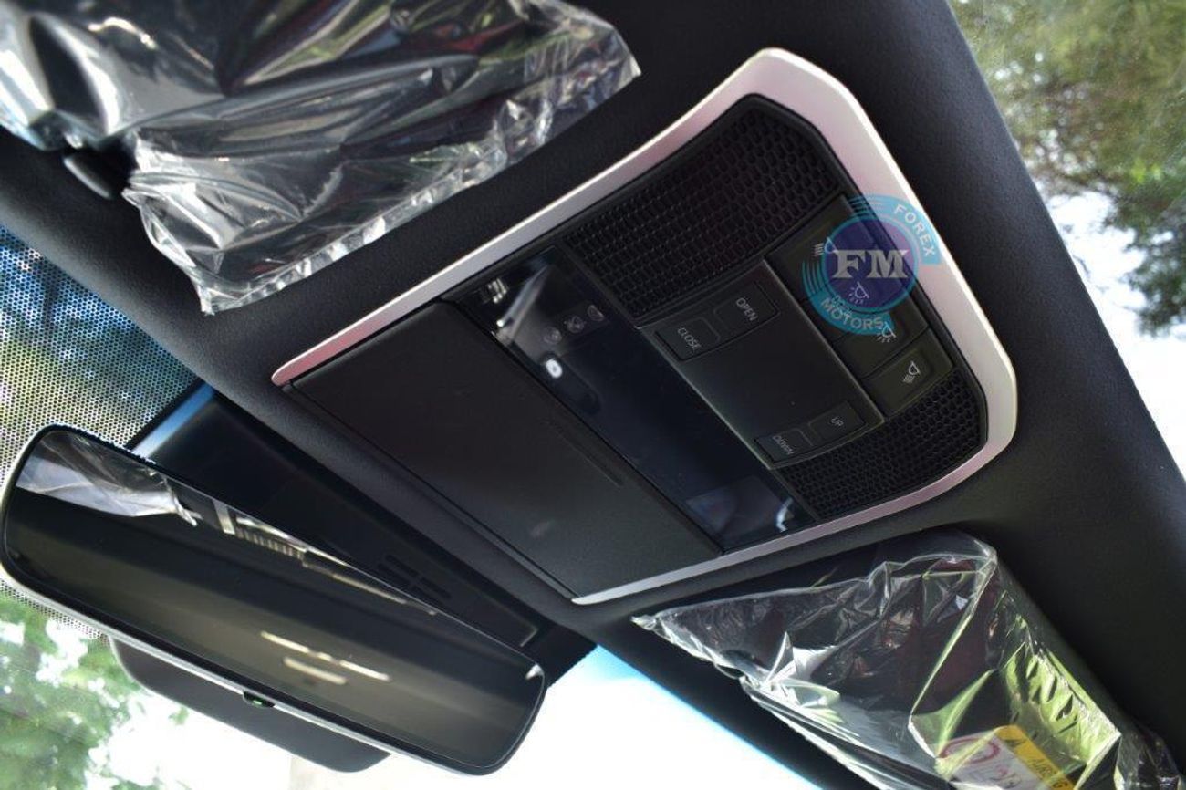 تويوتا لاند كروزر 300 V6 3.5L GR Sport Hybrid 7 Seat Automatic