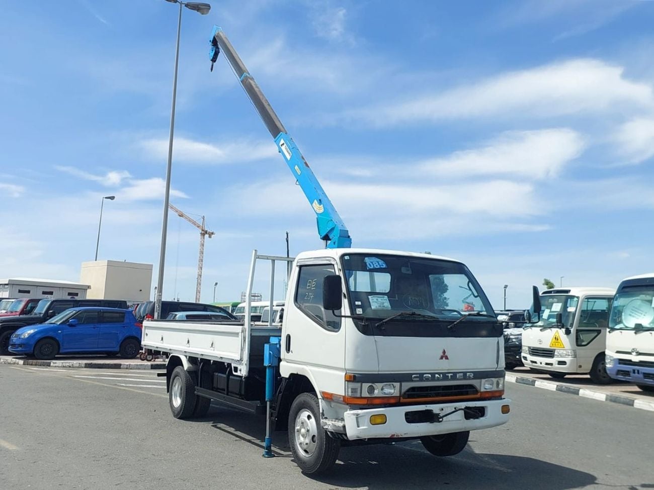 Mitsubishi Fuso Canter MITSUBISHI CANTER TRUCK RHD 1995 MODEL 4.5 L DIESEL MANUAL(PM02304)