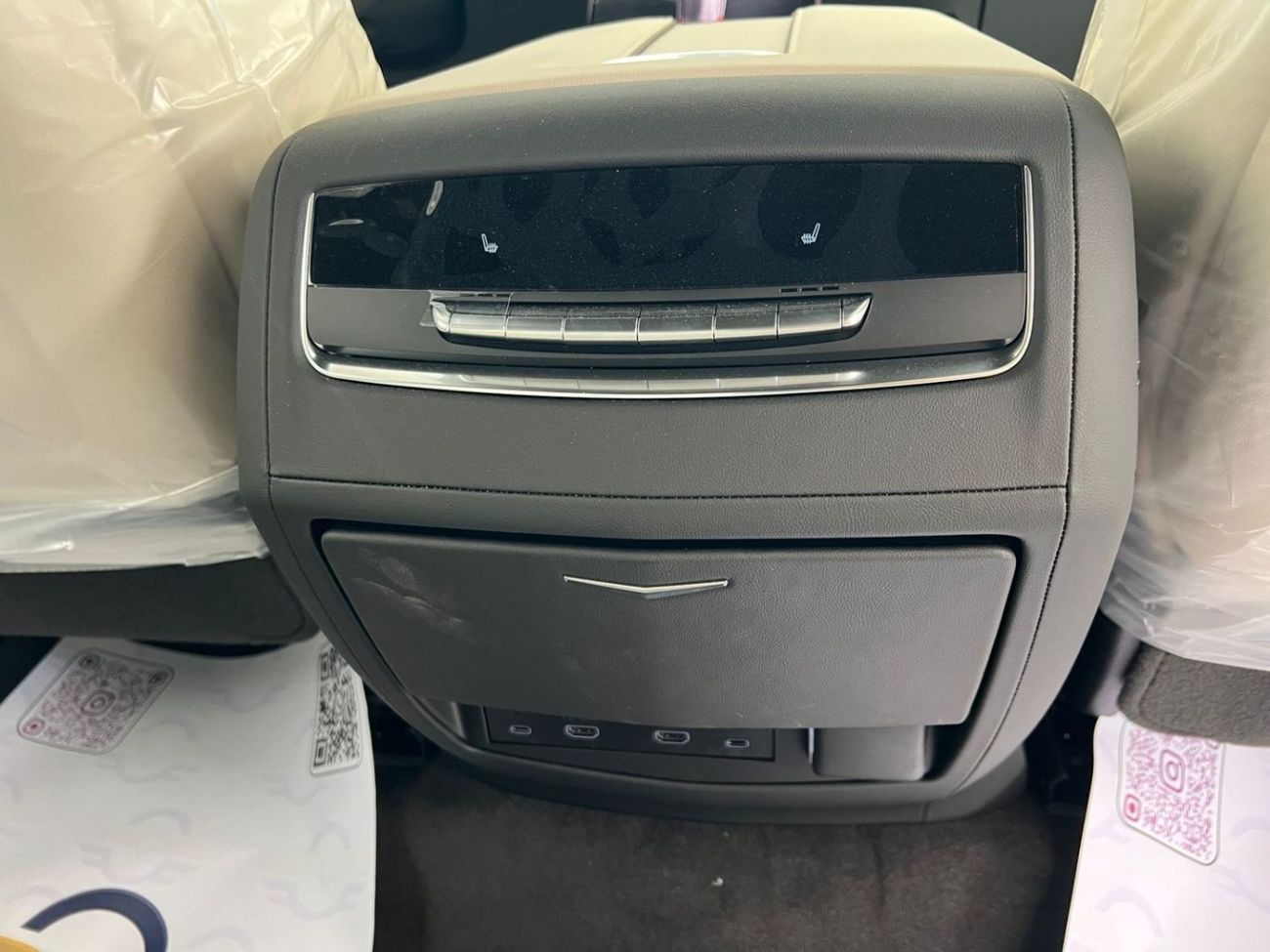 Cadillac Escalade Sport 6.2L 4WD