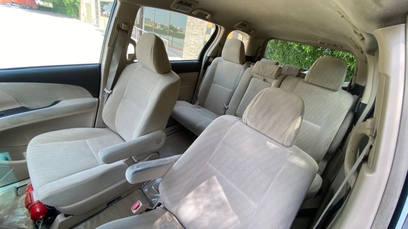 Toyota Previa SE GCC, ‏ ‏خليجي