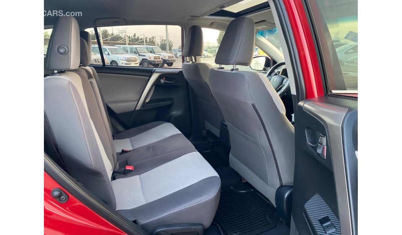 Toyota RAV4 2015 toyota rav 4 xle awd mid option