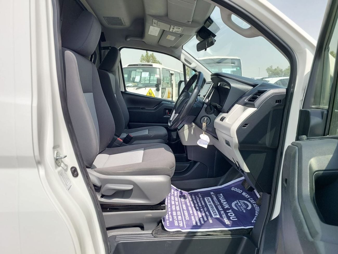 تويوتا هاياس (RAMADAN OFFER) TOYOTA HIACE COMMUTER VAN RHD 2019 MODEL 2.8 L DIESEL AUTOMATIC(PM10875)