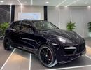 Porsche Cayenne BEAUTIFUL BLACK GTS || FULL OPTIONS || GCC || FREE ACCIDENTS || WELL MAINTAINED