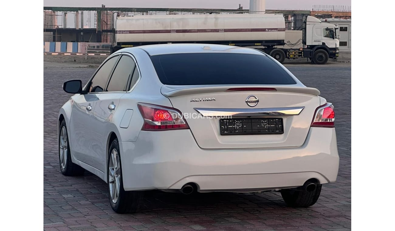 Nissan Altima SV