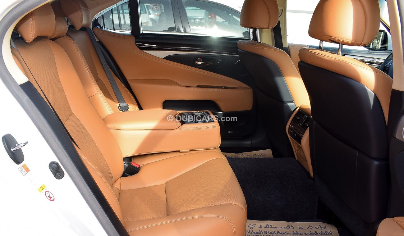 Lexus LS460 L
