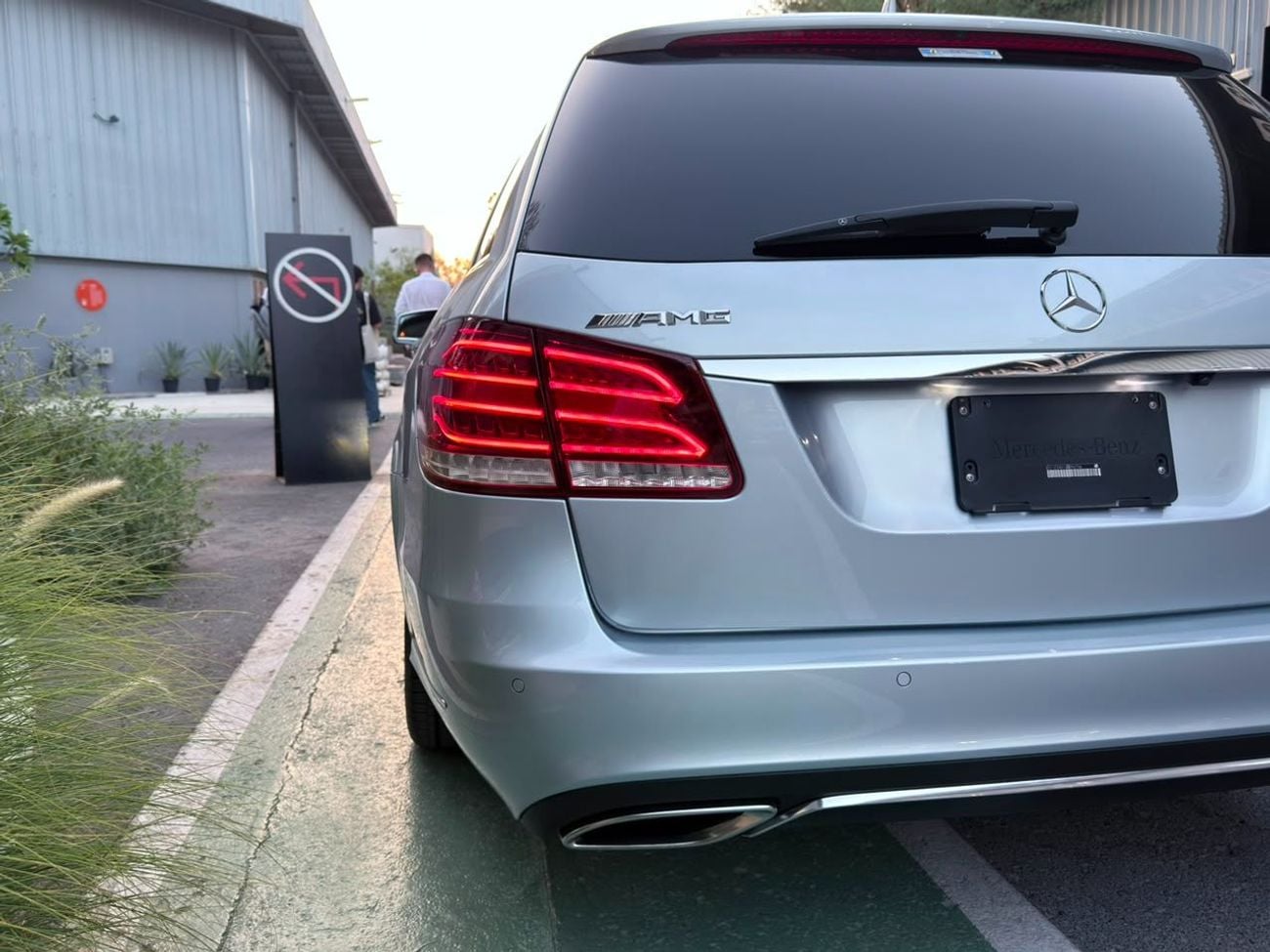 مرسيدس بنز E300 AVANTGARDE SPORT AVANTGARDE SPORT