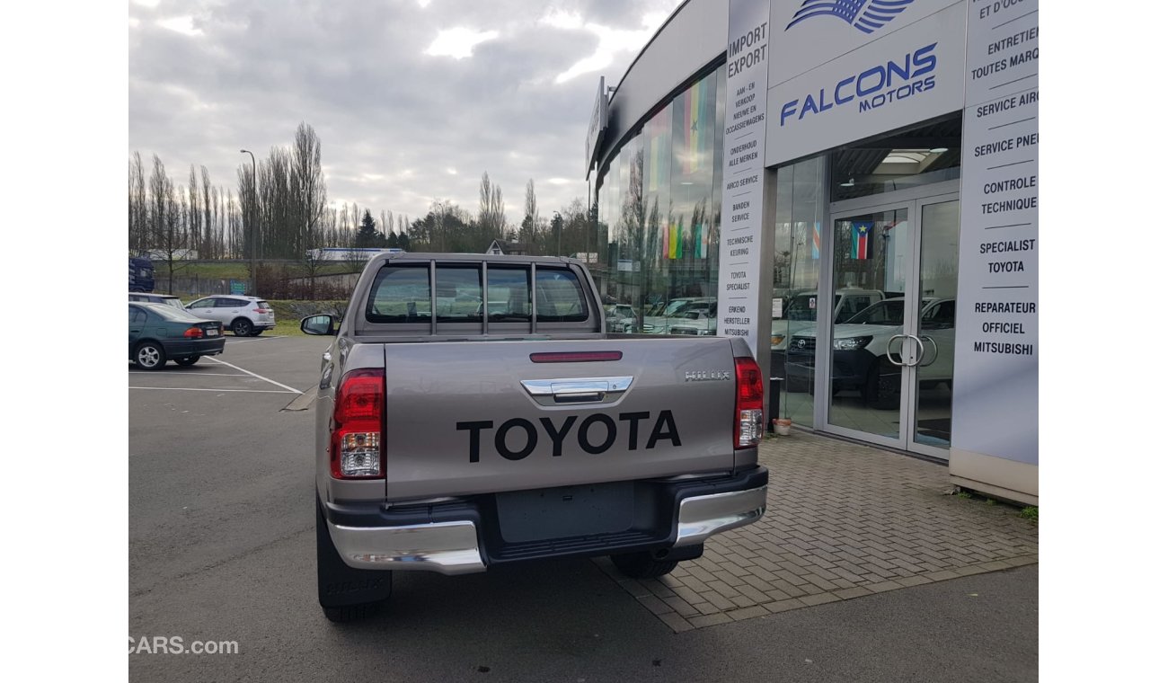 Toyota Hilux Toyota Hilux Diesel 2.4L AT 2019 Model Euro 6