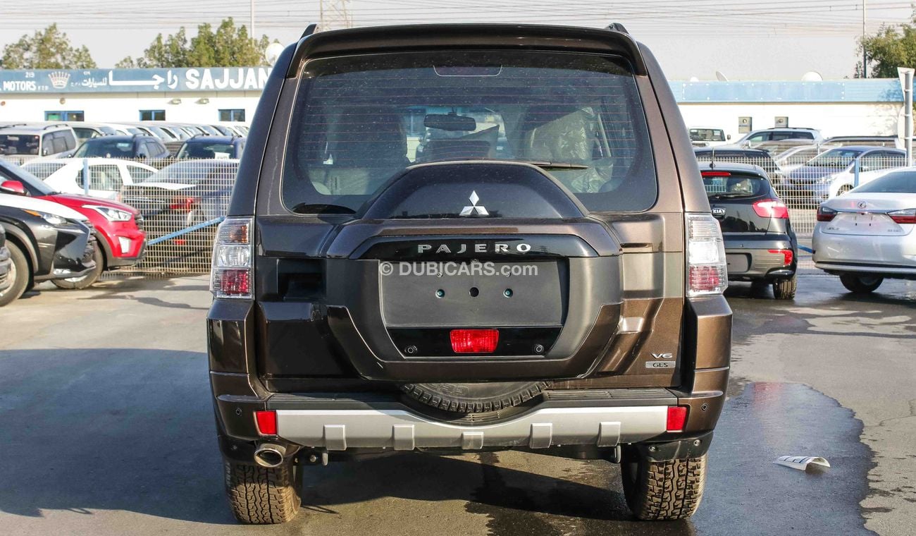 ميتسوبيشي باجيرو GLS V6