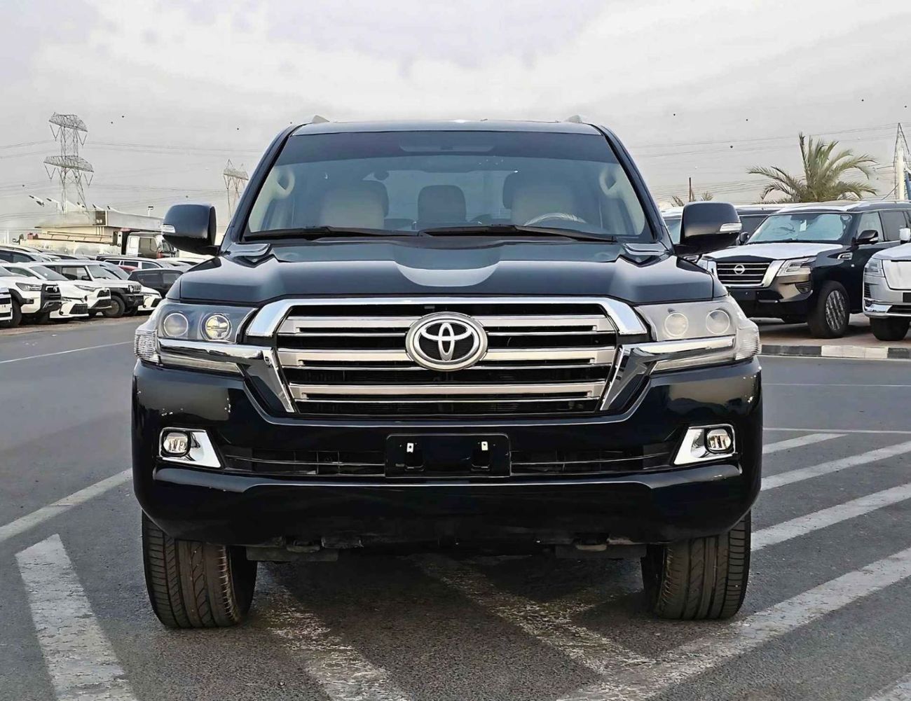 Toyota Land Cruiser VXR 4.6L 4WD Lhd Petrol Automatic 8 Cylinders 8 Seats 5 Doors