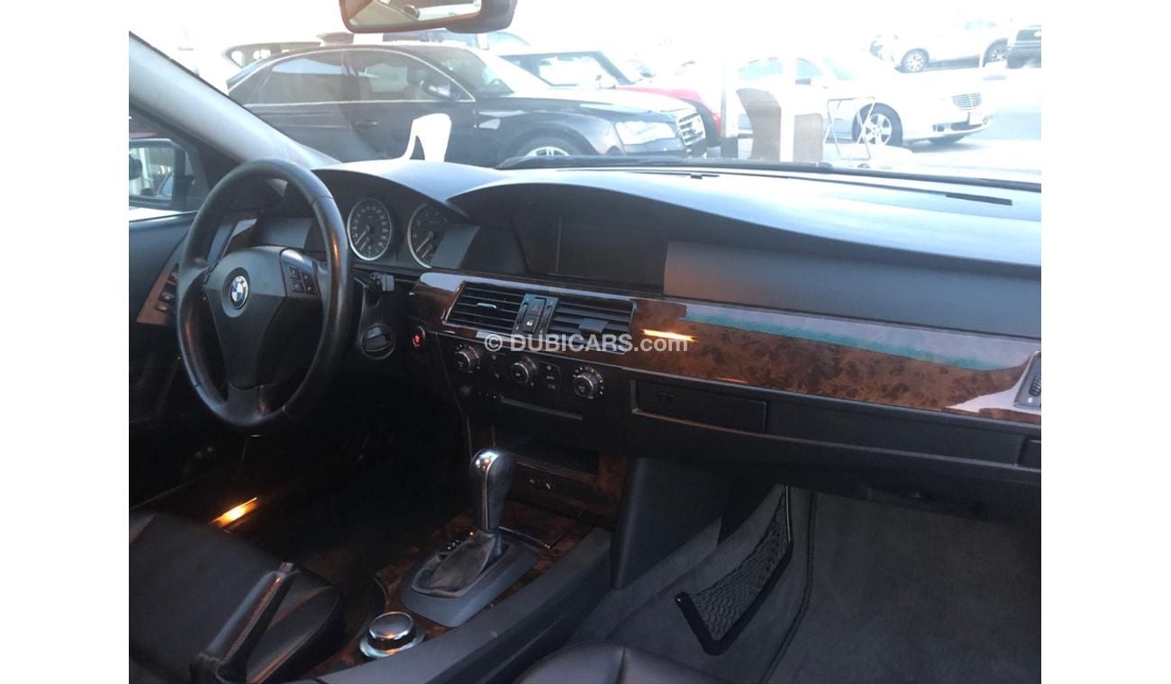 بي أم دبليو 525 بي ام دبليو موديل 2007  خليجي ن حاله ممتازه من الداخل والخارج فل اوبشن فتحه وجلد