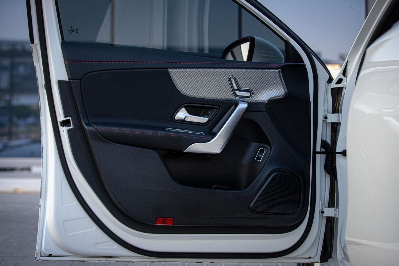 مرسيدس بنز A 200 L