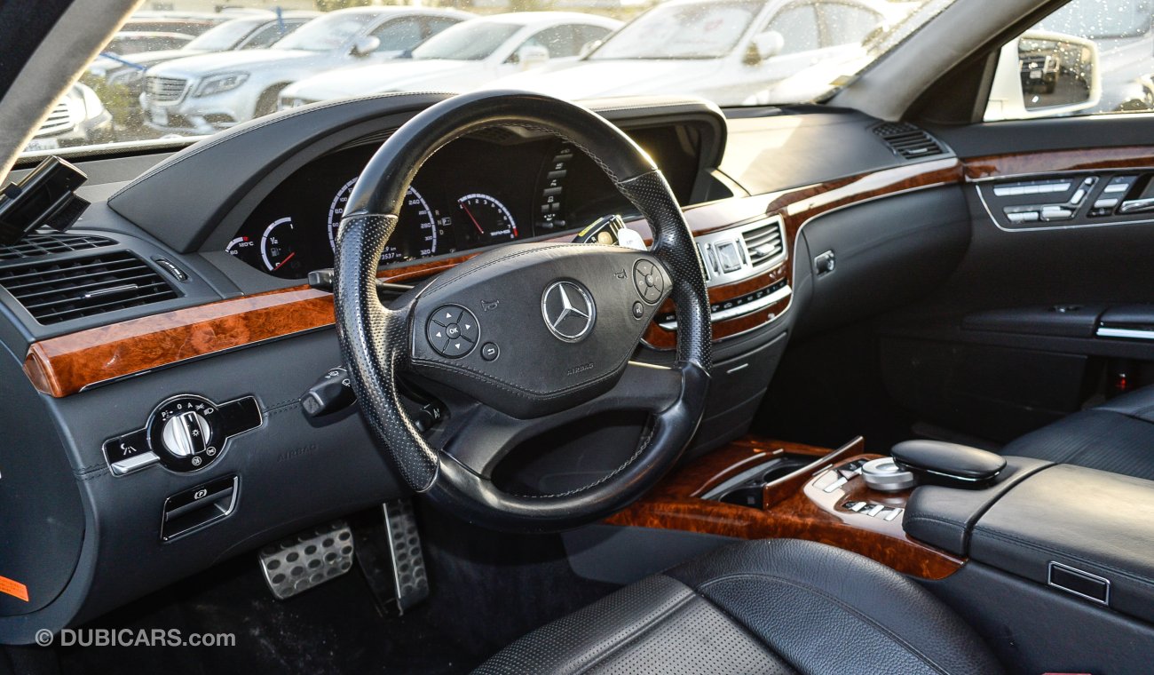 Mercedes-Benz S 63 AMG
