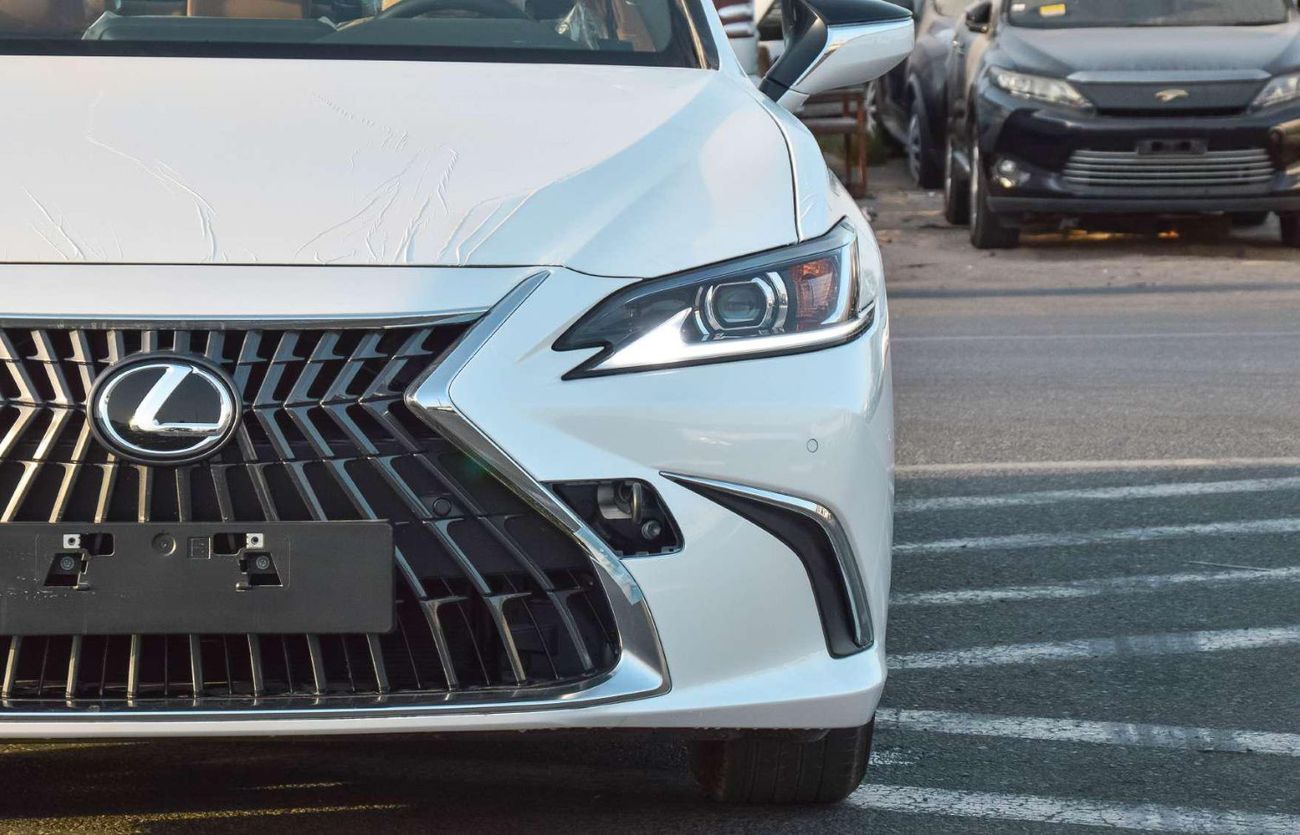 لكزس ES 350 LEXUS ES350 3.5L FWD PETROL SEDAN 2025