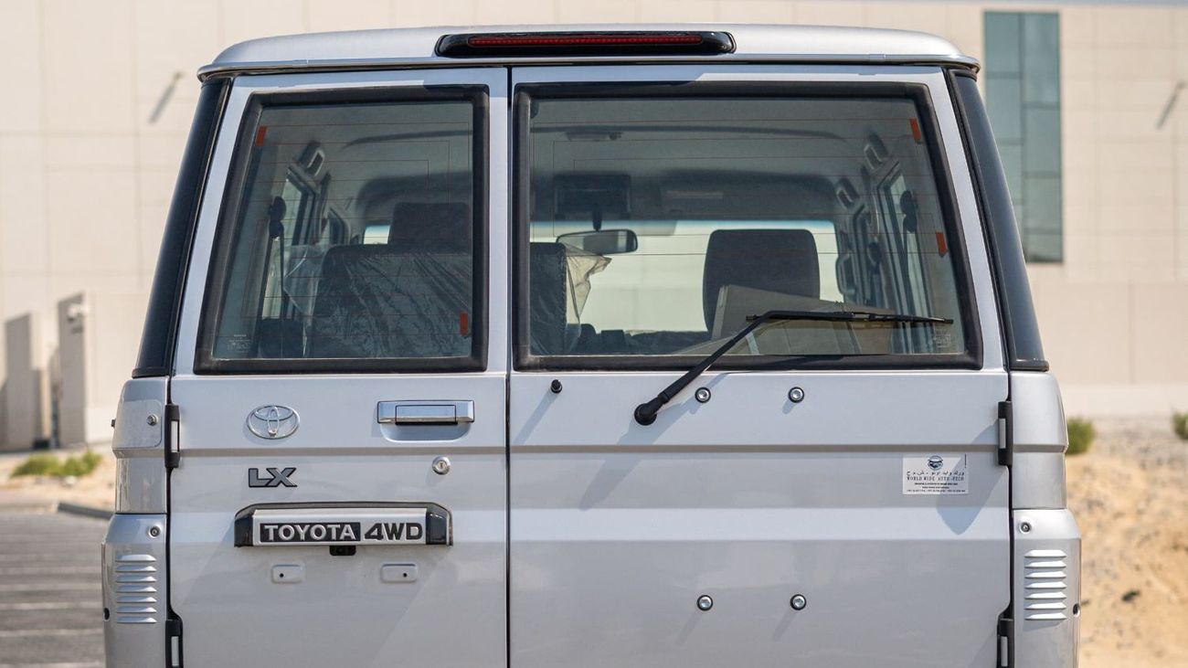 Toyota Land Cruiser 70 TOYOTA LAND CRUISER 76 2.8 HTOP DIESEL 2024 MODEL