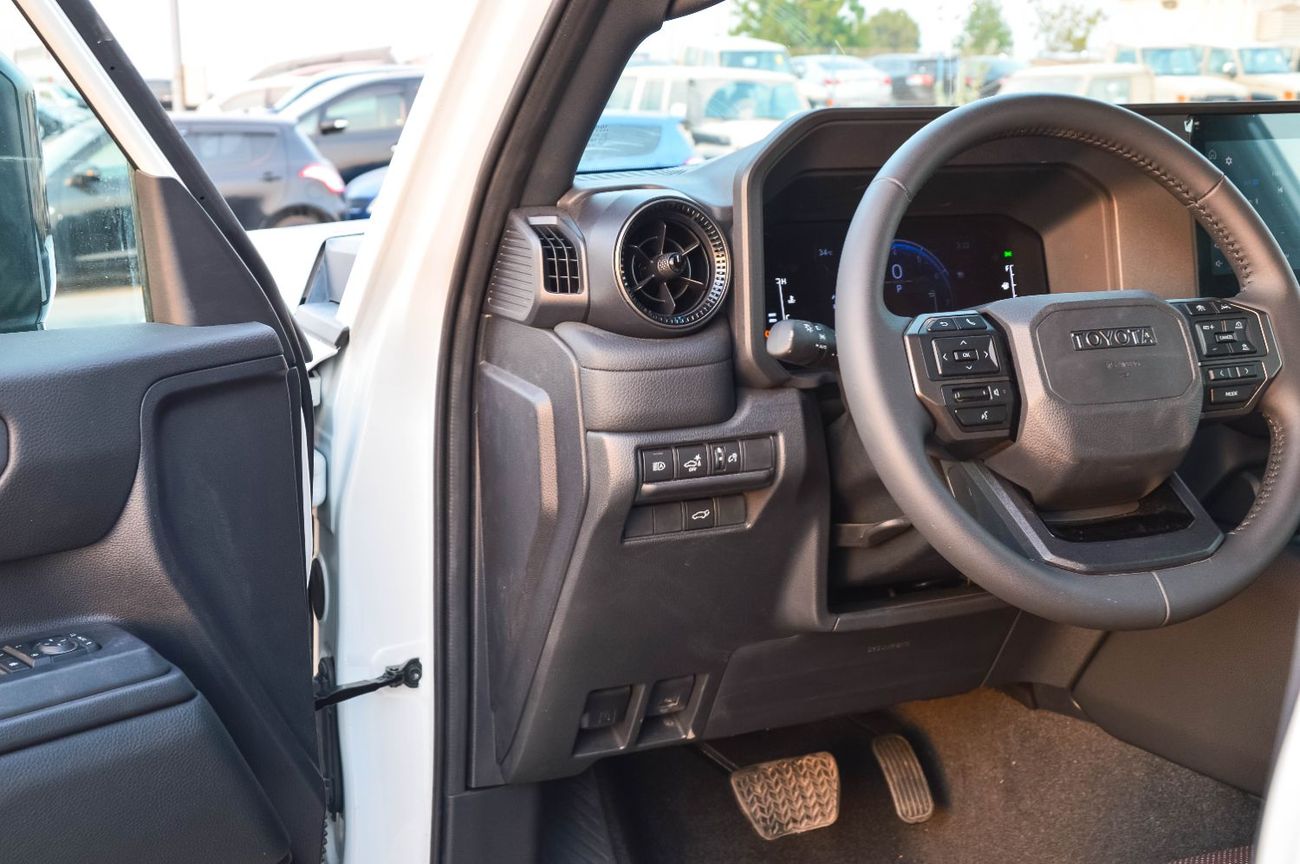 تويوتا برادو TOYOTA LAND CRUISER PRADO 2.4L 4WD PETROL SUV 2024