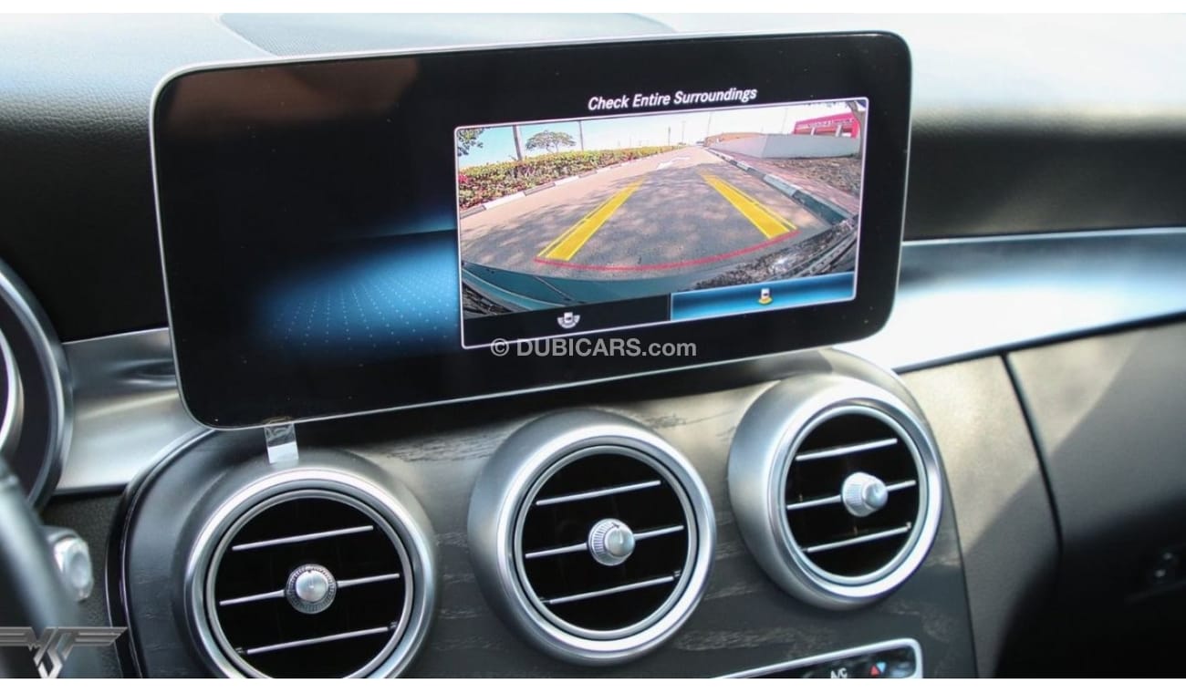 Mercedes-Benz C 300 ONE OWNER ..OPENED FILE IN GARGASH..FULL SERVICE HISTORY