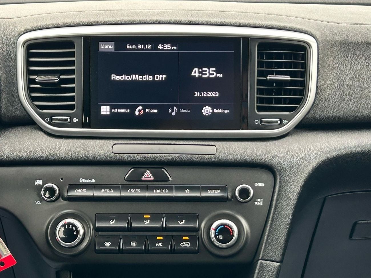 Kia Sportage GT 2021 Kia Sportag 1.6L GCC Orginal Paint // Low meliage // perfect condition