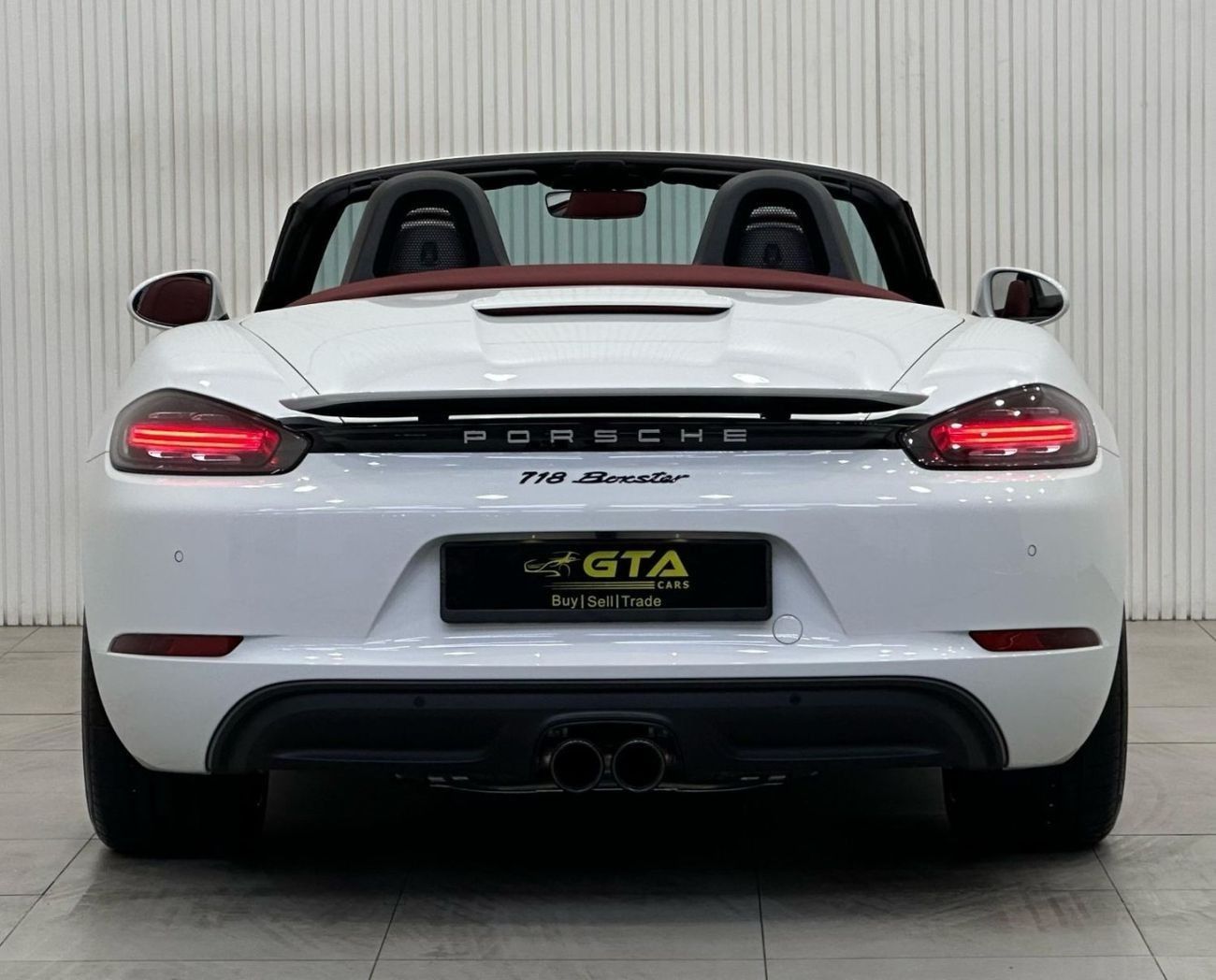 Porsche 718 Boxster Std 2.0L A/T 2024 Porsche 718 Boxster, Oct 2025 Porsche Warranty, Very Low Kms, GCC