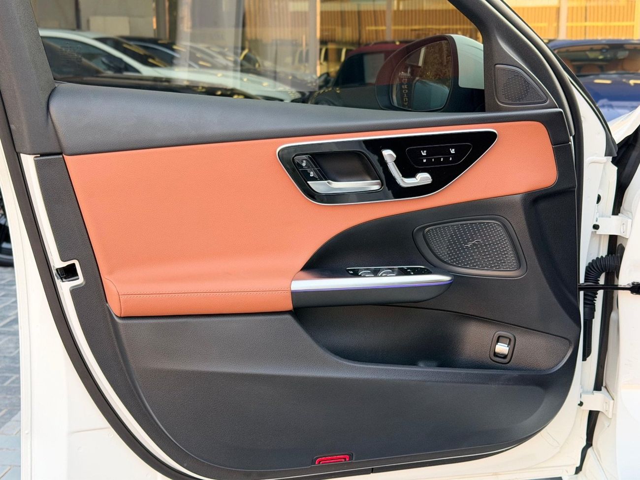 مرسيدس بنز C 200 Premium 2.0L