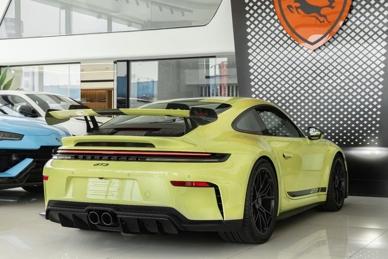 Porsche 911 GT3 4.0L Porsche 911 GT3 | Weissach package | Ceramic brakes | GCC | Dealer Warranty and Service Con