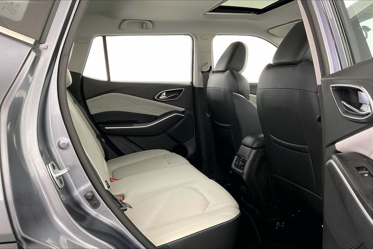 JAC JS4 Intelligent| 1 year free warranty | Exclusive Eid offer