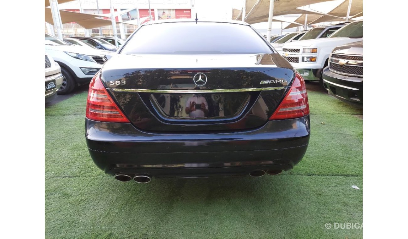 Mercedes-Benz S 550 Imported 2008, black color, number one leather, panorama, speed stabilizer, leather, screen, rear co