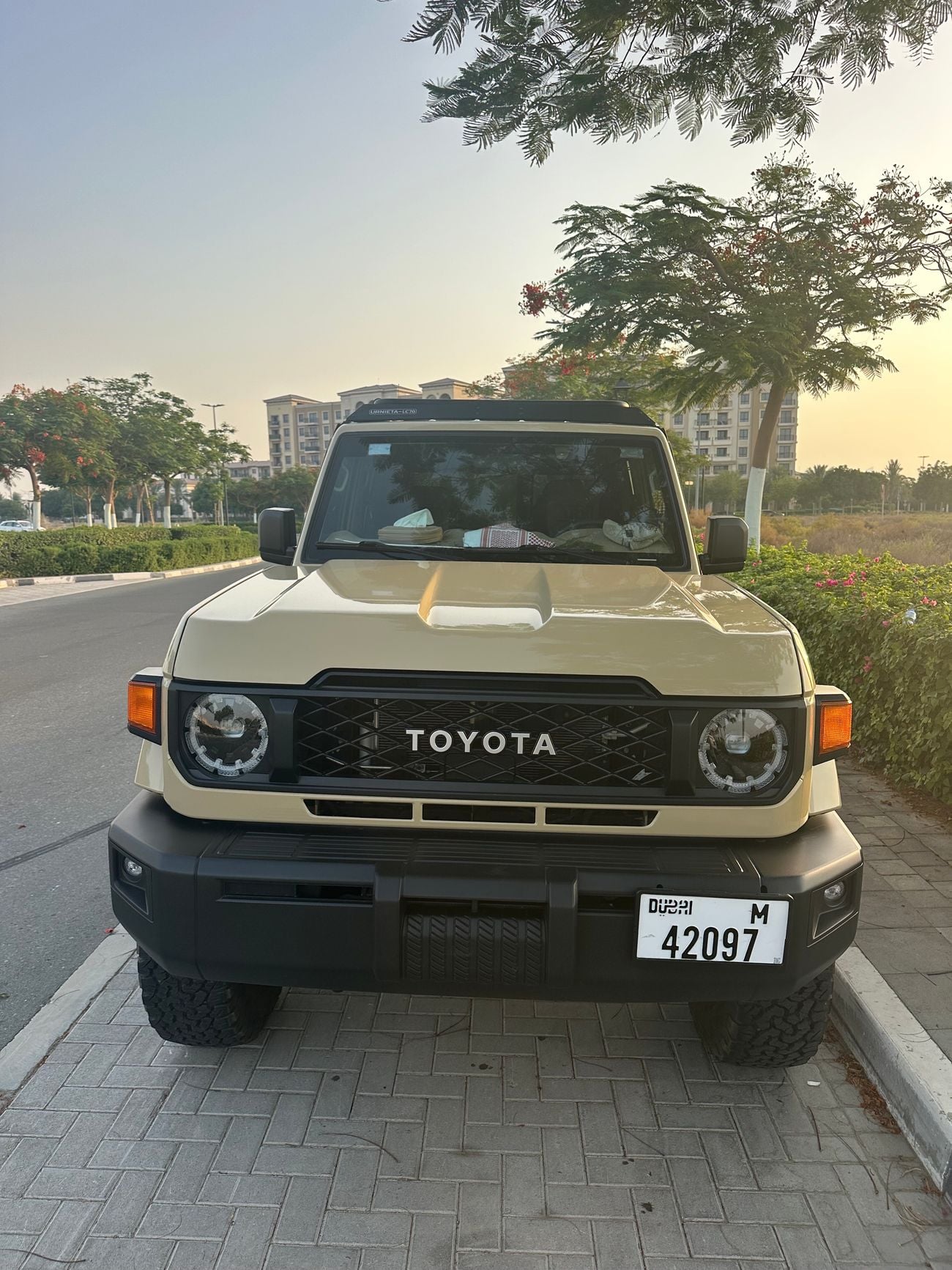 Toyota Land Cruiser 70 lc71