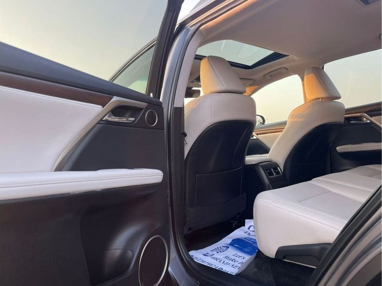 Lexus RX450h 2022 Lexus RX450h Hybrid 3.5L V6 - Full Option Premium+  Big Screen - 360* CAM Radar & Sensor Wirele