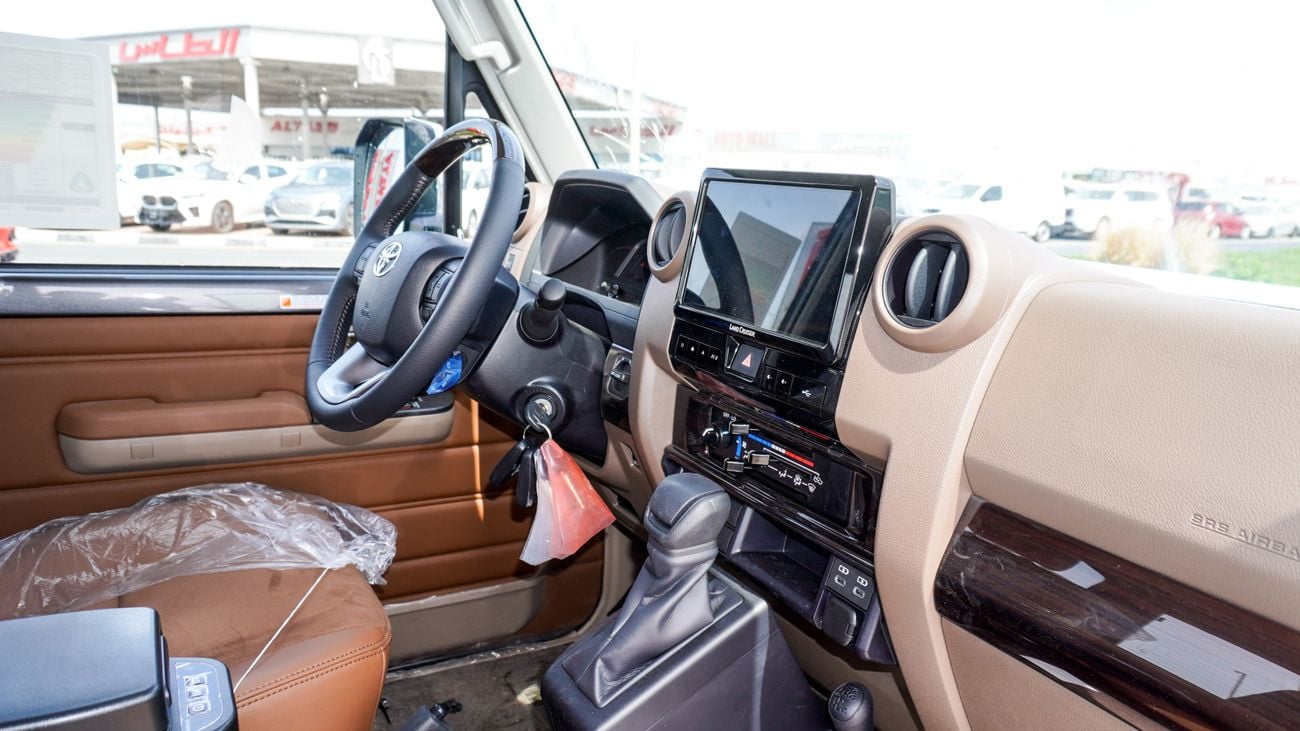 Toyota Land Cruiser 70 LX 2.8 L d