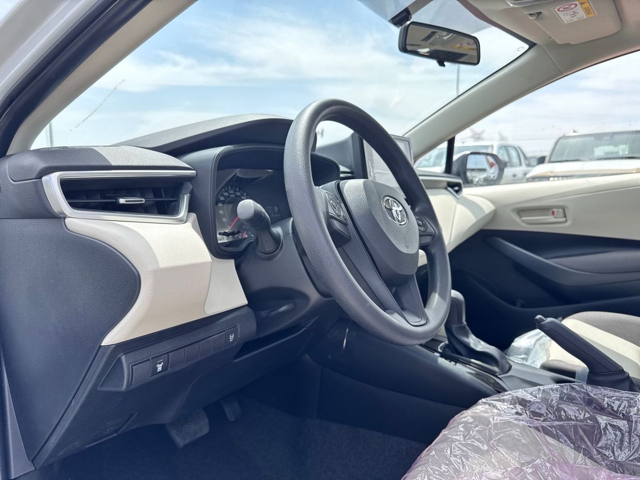 Toyota Corolla XL 2.0L 2025 TOYOTA COROLLA XLI V 2.0L PETROL AT SUNRF BRAND NEW 0KM