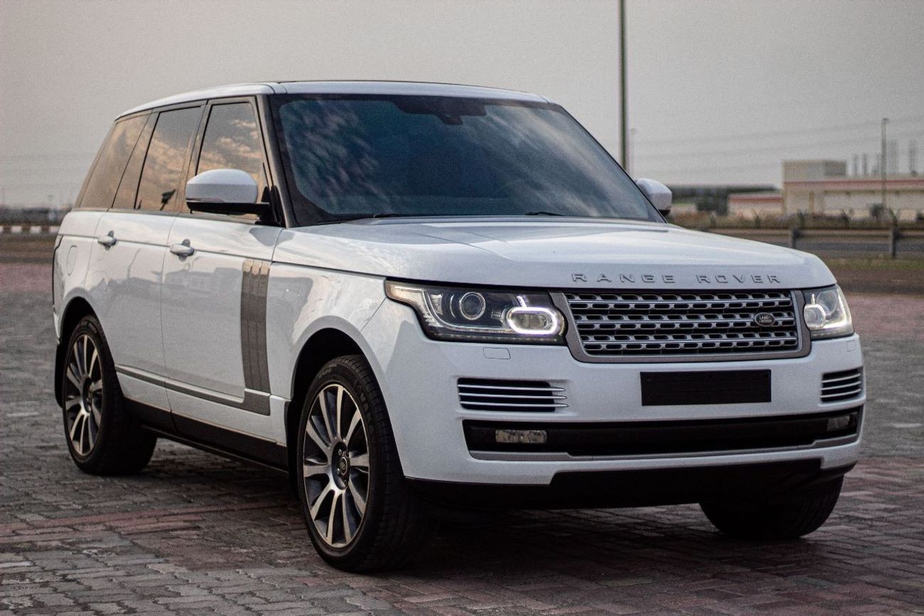 Used Land Rover Range Rover 2014 for sale in Dubai - 571553
