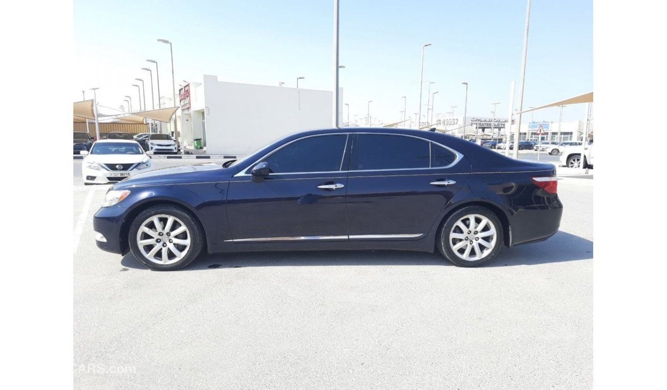 لكزس LS 460 لكزس LS460 موديل 2008 فل اوبشن للبيع