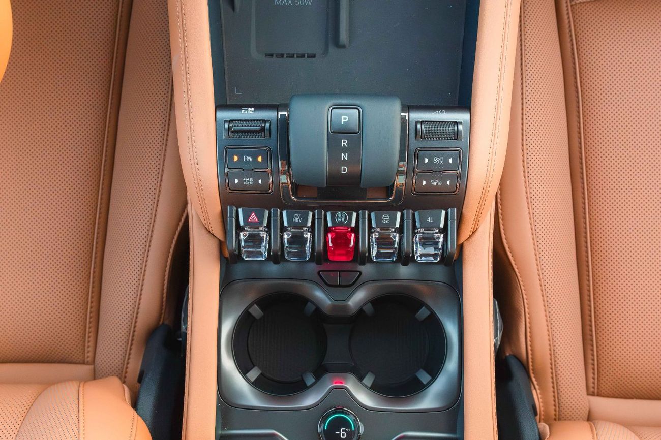 BYD Leopard 5 BYD Leopard5 Ultra Air Suspension 210KM 1.5T 2025 (FOR EXPORT)