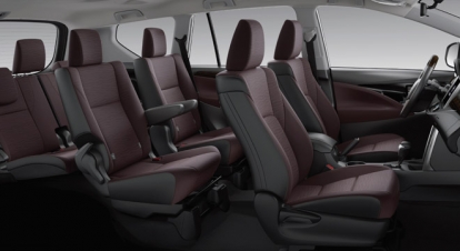 Toyota Innova interior - Seats