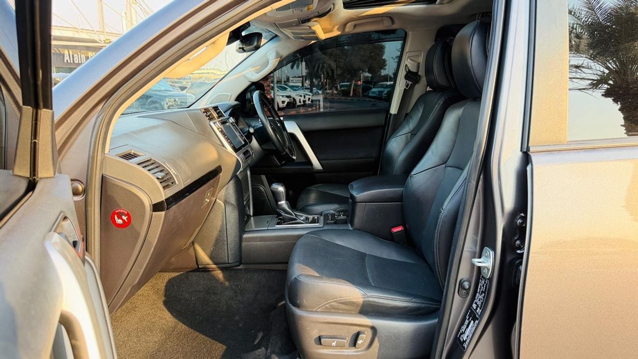Toyota Prado PUSH START | SUNROOF | PARKING SENSORS | BACK CAMERA | AUTO | 2.8L DIESEL