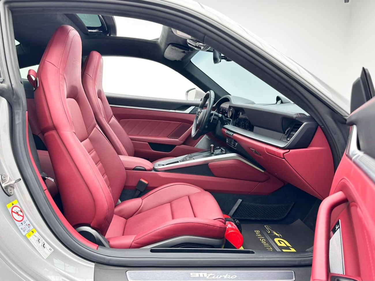 بورش 911 2024 Porsche 911 Turbo, Feb/2027 Porsche Warranty, Porsche Full Service History, GCC