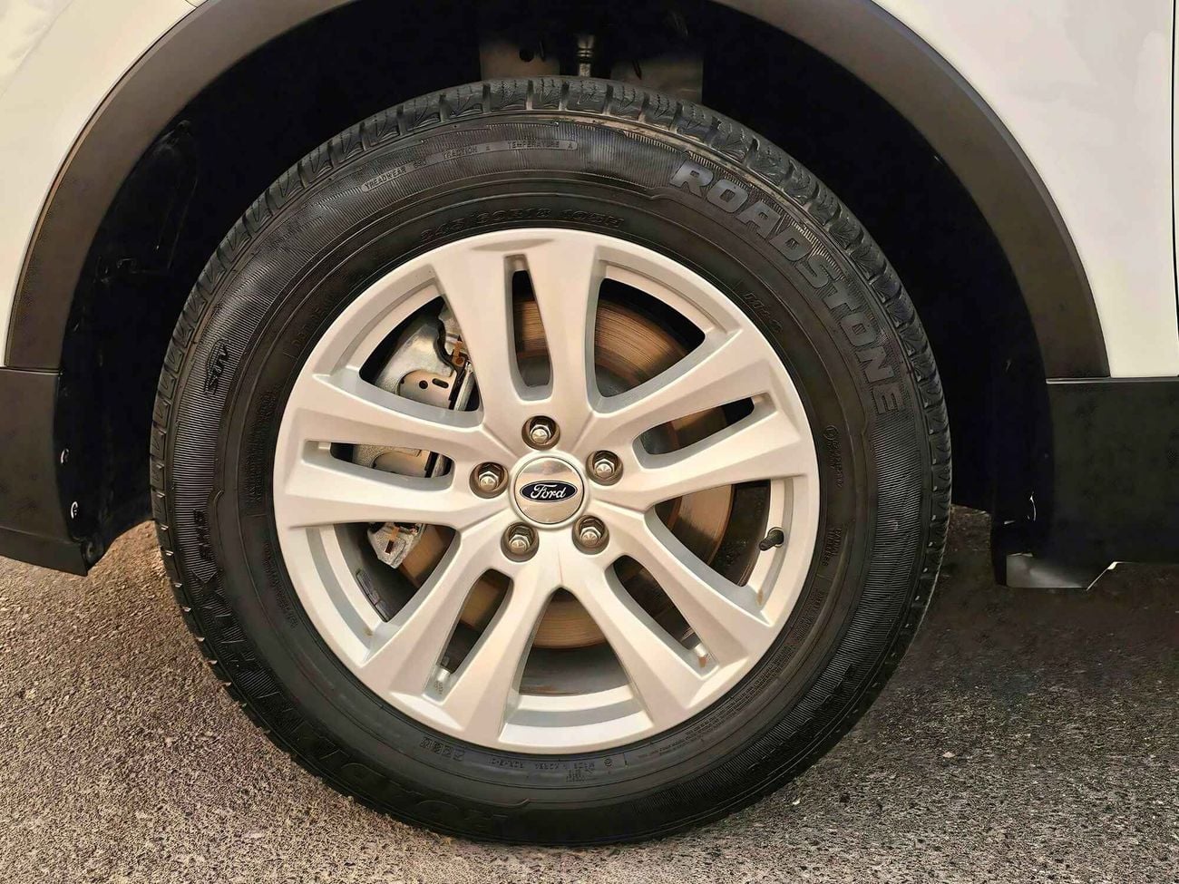 Ford Explorer XLT GCC / AWD /DUAL SUNROOF/ LEATHER ELECTRIC SEATS/NAVIGATION/ FSH/ORG KMS/ORG PAINT/1033 MONTHLY