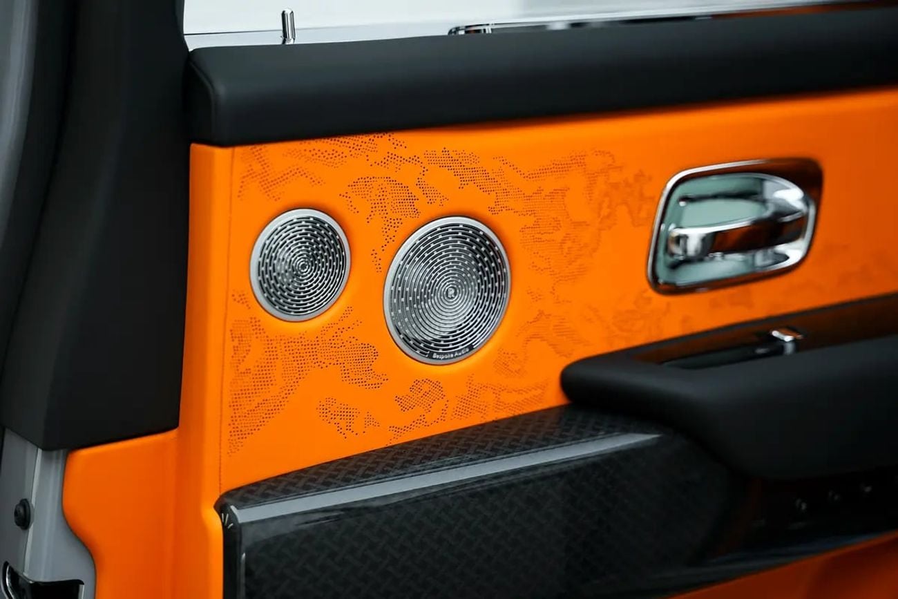 Rolls-Royce Cullinan BLACK BADGE WITH WARRANTY AND SERVICE CONTRACT