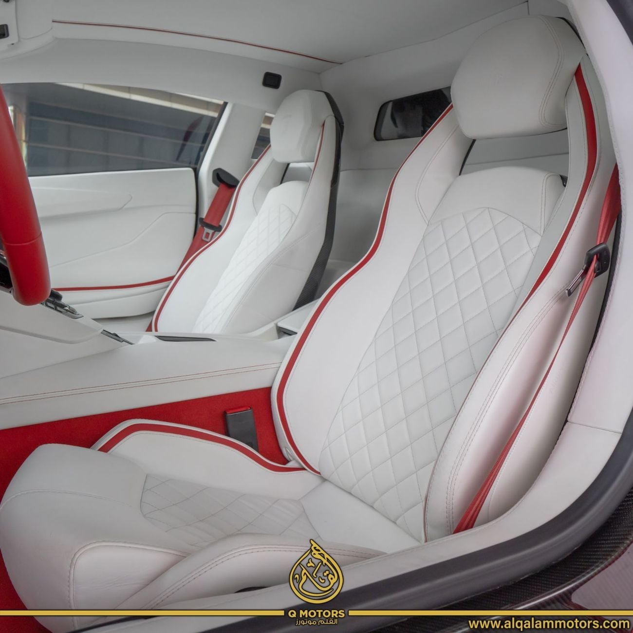 Lamborghini Aventador 2018 LAMBORGHINI AVENTADOR S ( 1 OF 1 ) GCC DONE ONLY 28,000KM