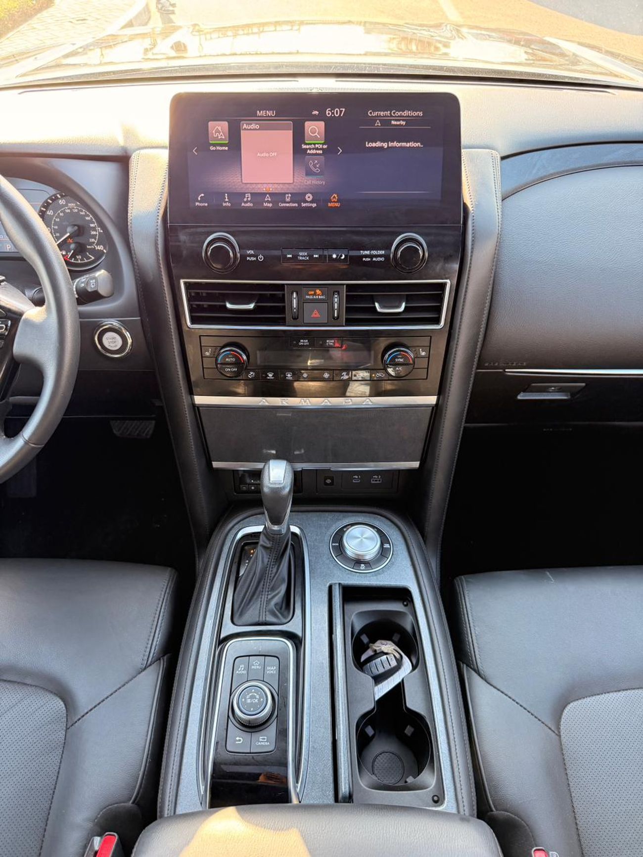 Nissan Armada SL Full Option ,Sunroof 4WD 2022 model