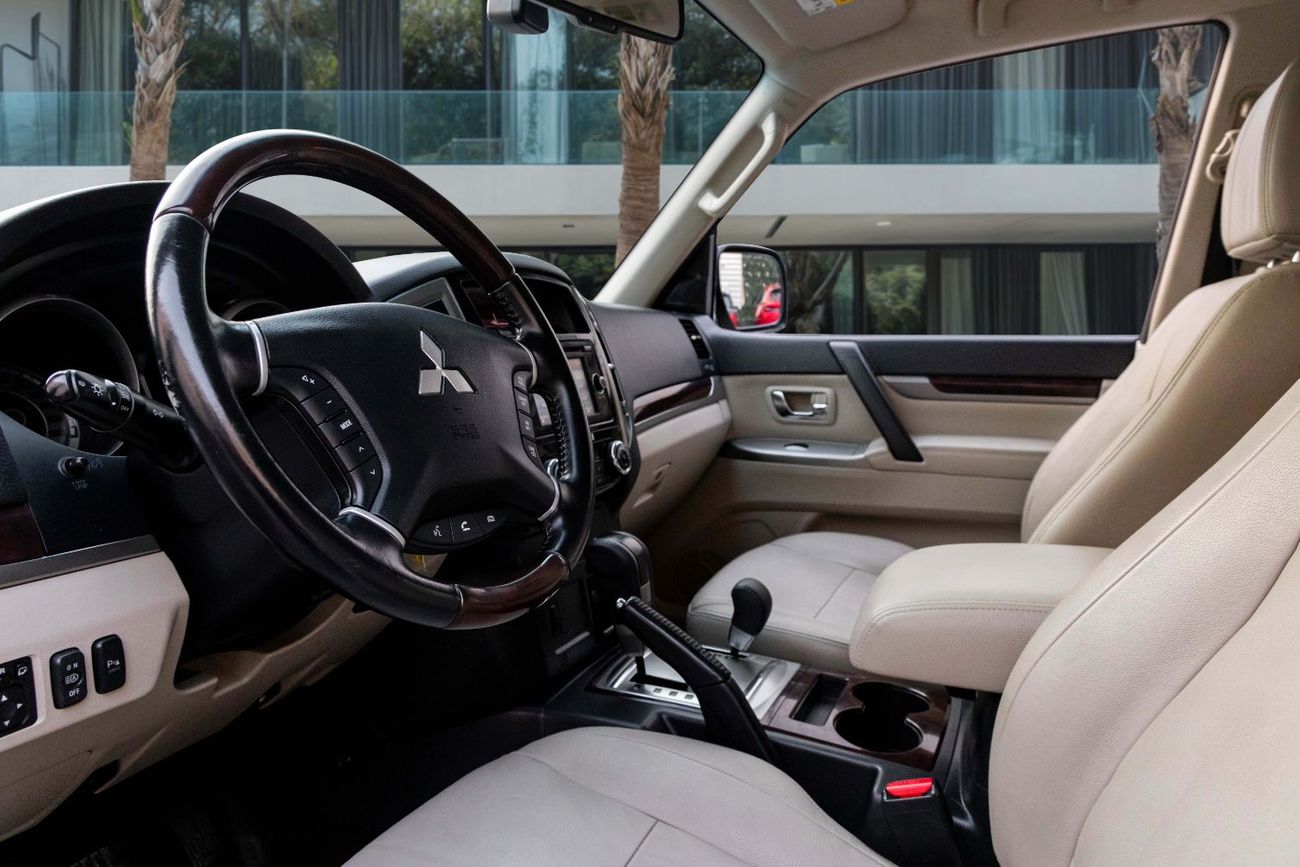 Mitsubishi Pajero Shogun GLS | 1,469 P.M  | 0% Downpayment | Immaculate Condition!