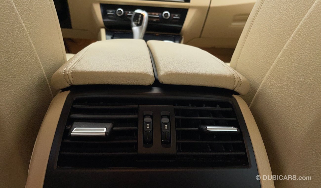 بي أم دبليو 520i 520i 2000