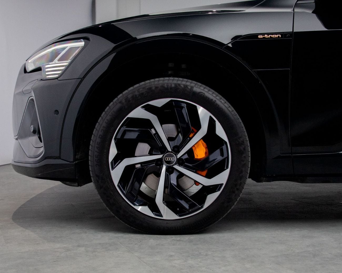 Audi etron 55 Quattro