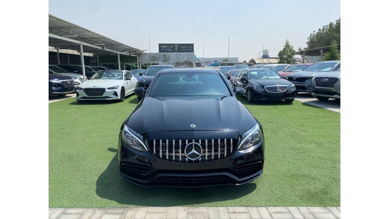 Mercedes-Benz C 300 Std Hello car has a one year mechanical warranty included** and bank finance