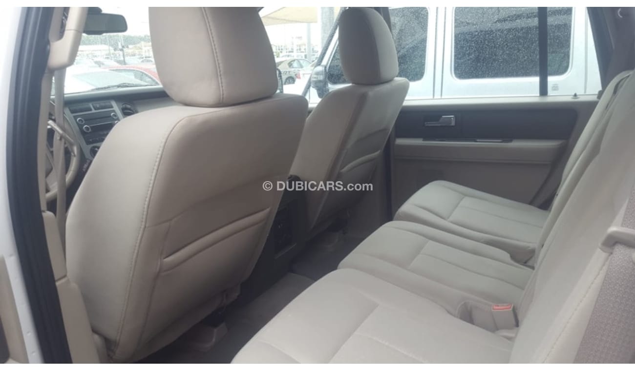 Ford Expedition Ford Expedition model 2013 car prefect condition full service full option low mileage