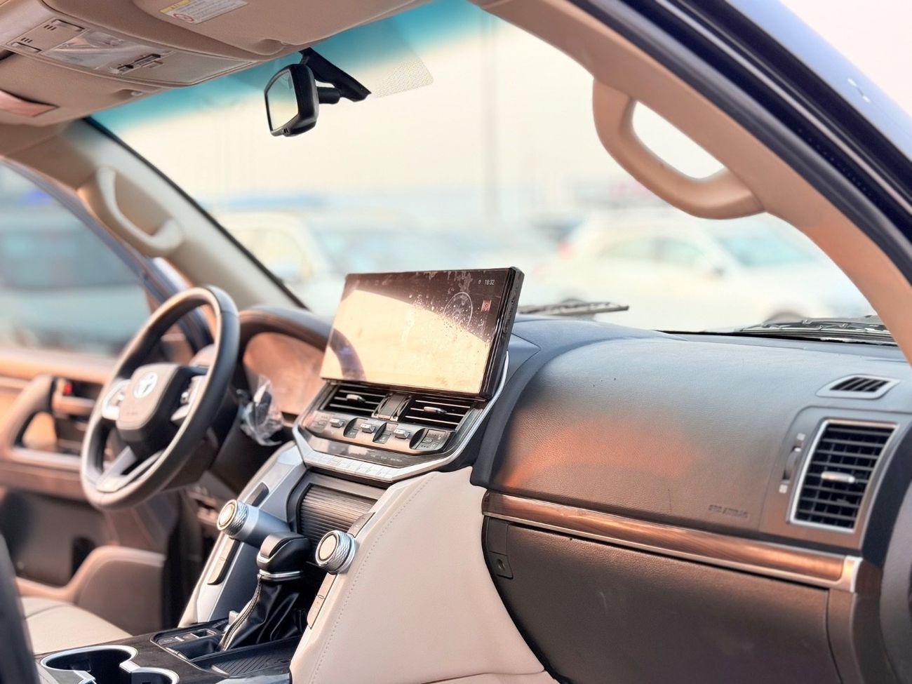 Toyota Land Cruiser GXR+ 4.0L Toyota landcuriser GXR V6 + 4.0L years 2018 full option petrol