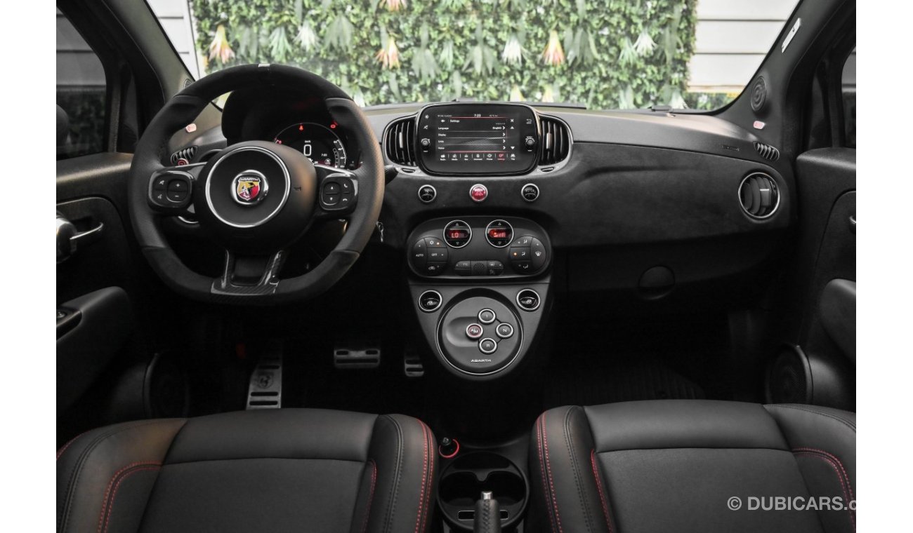 أبارث 695 Abarth 695 Esseesse Competizione Kit | 2,446 P.M  | 0% Downpayment | Perfect Condition!