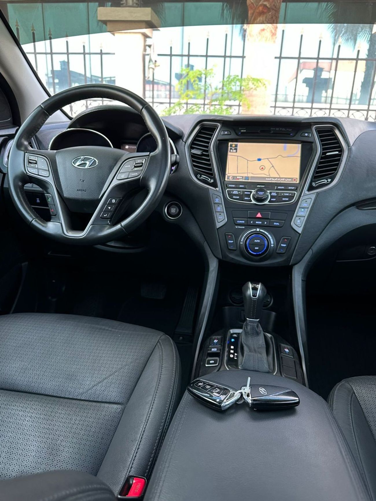 Hyundai Grand Santa Fe