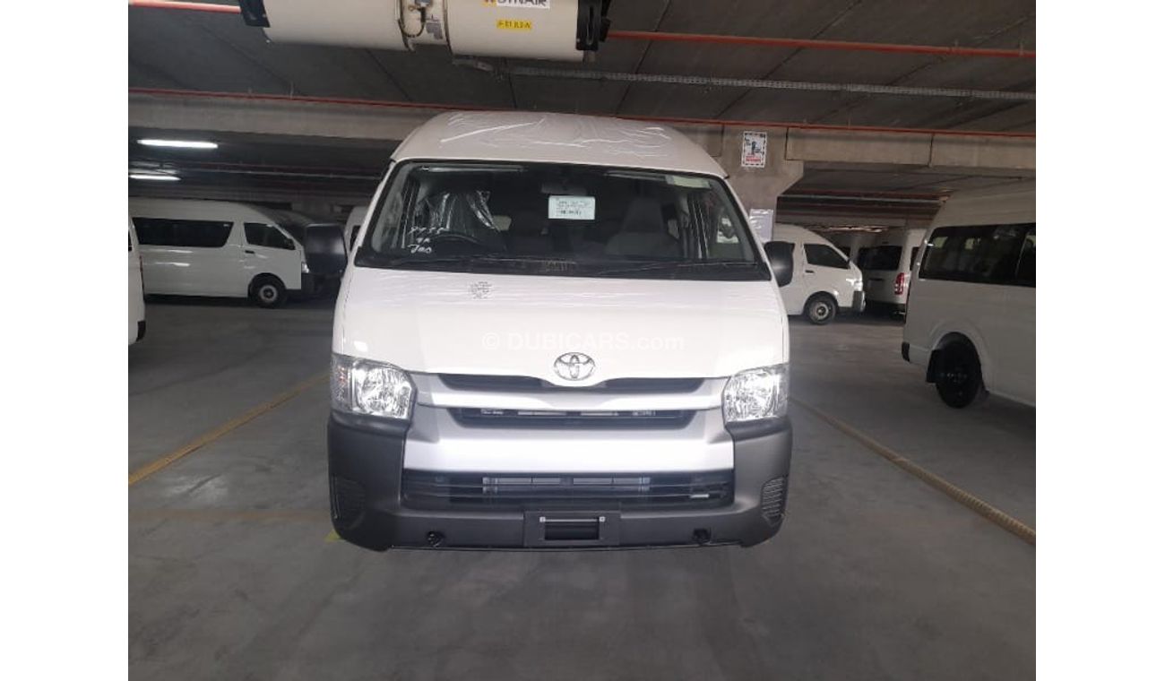 تويوتا هاياس RHD Hiace 2.5 DSL Passenger Bus Highroof Old Shape